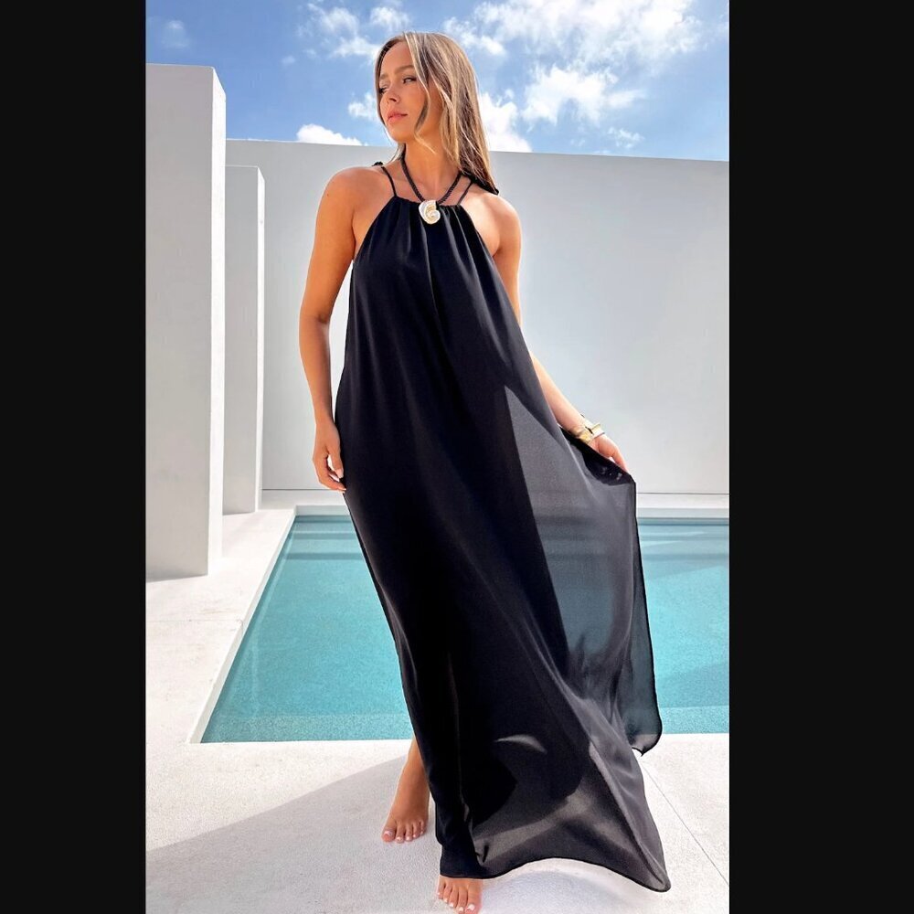 Show Me Your Mumu Rochester Maxi Dress in Black - Picture 8 of 8
